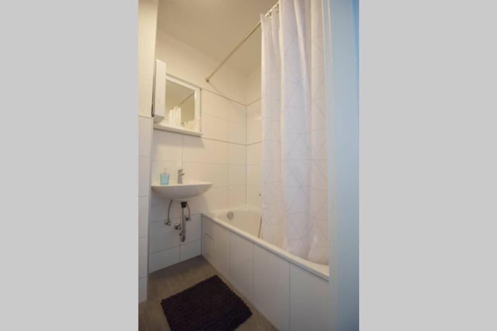 Helle Wohnung In Findorff Brema Esterno foto